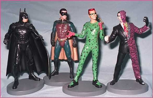 BatmanFigures1.jpg (80459 bytes)